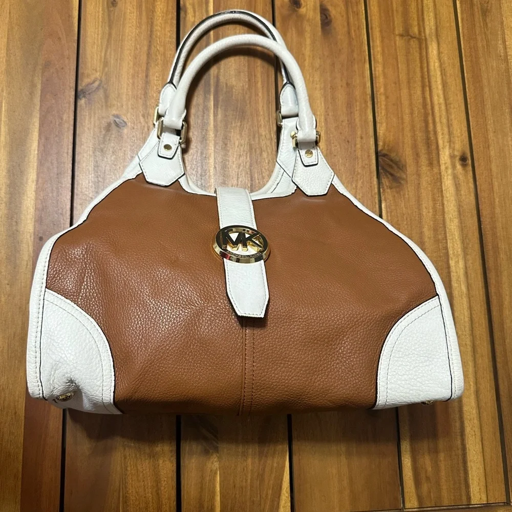 Michael Kors Brown and Cream Shoulder Bag
